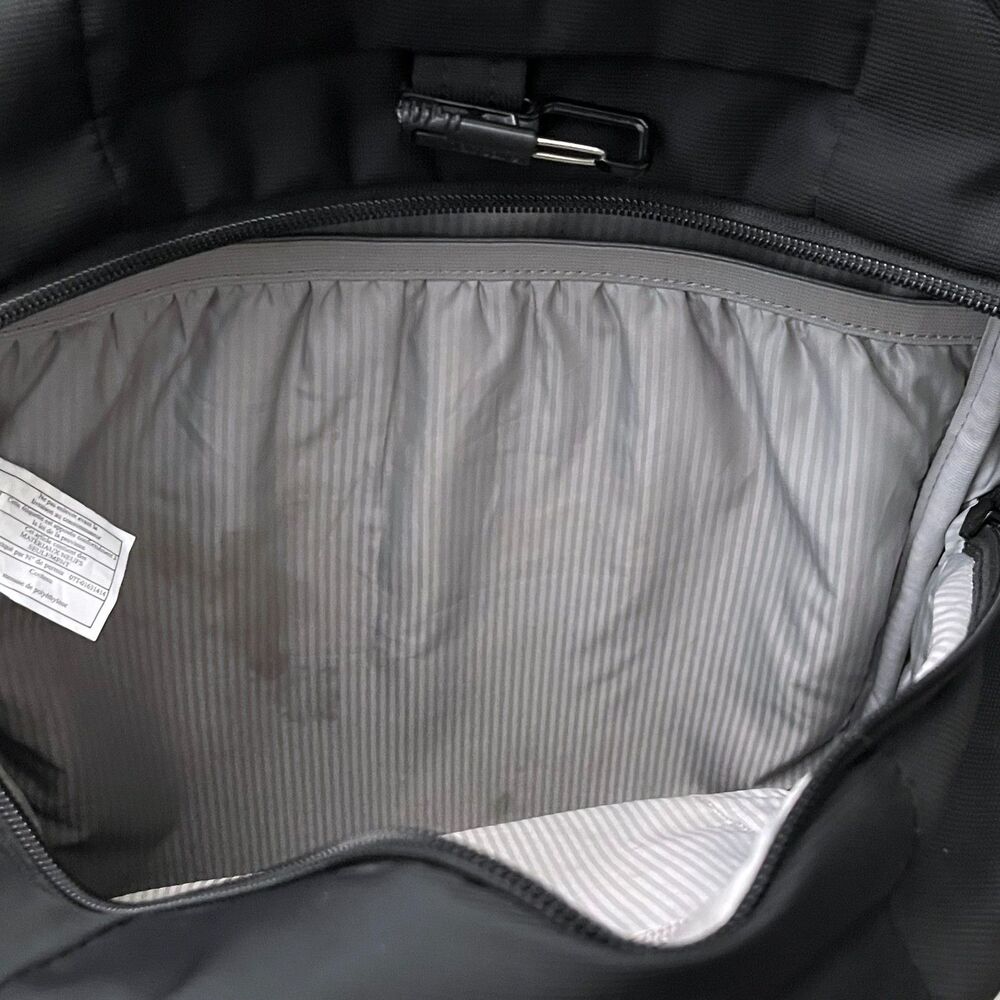 Pacsafe Metrosafe LS450 25L Black Anti Theft RFID Laptop Travel Backpack - Picture 14 of 16